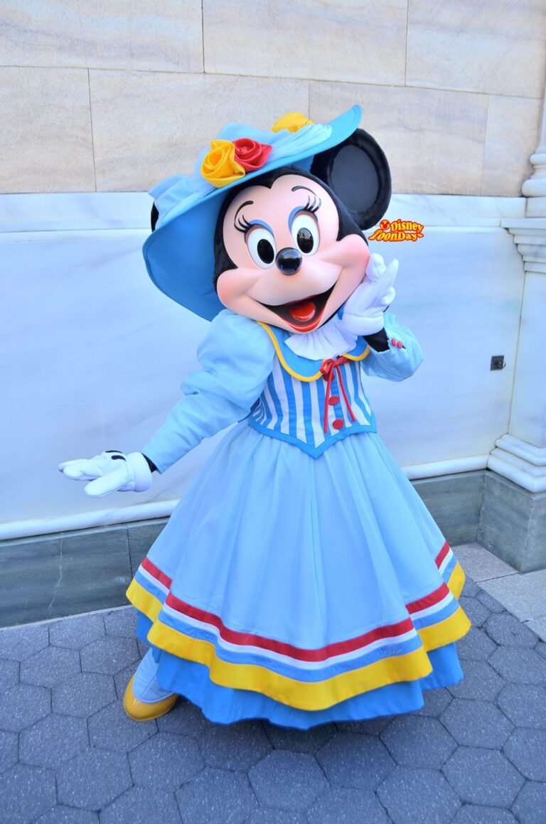 TDS アメリカンウォーターフロント　グリーティング　ミニーマウス