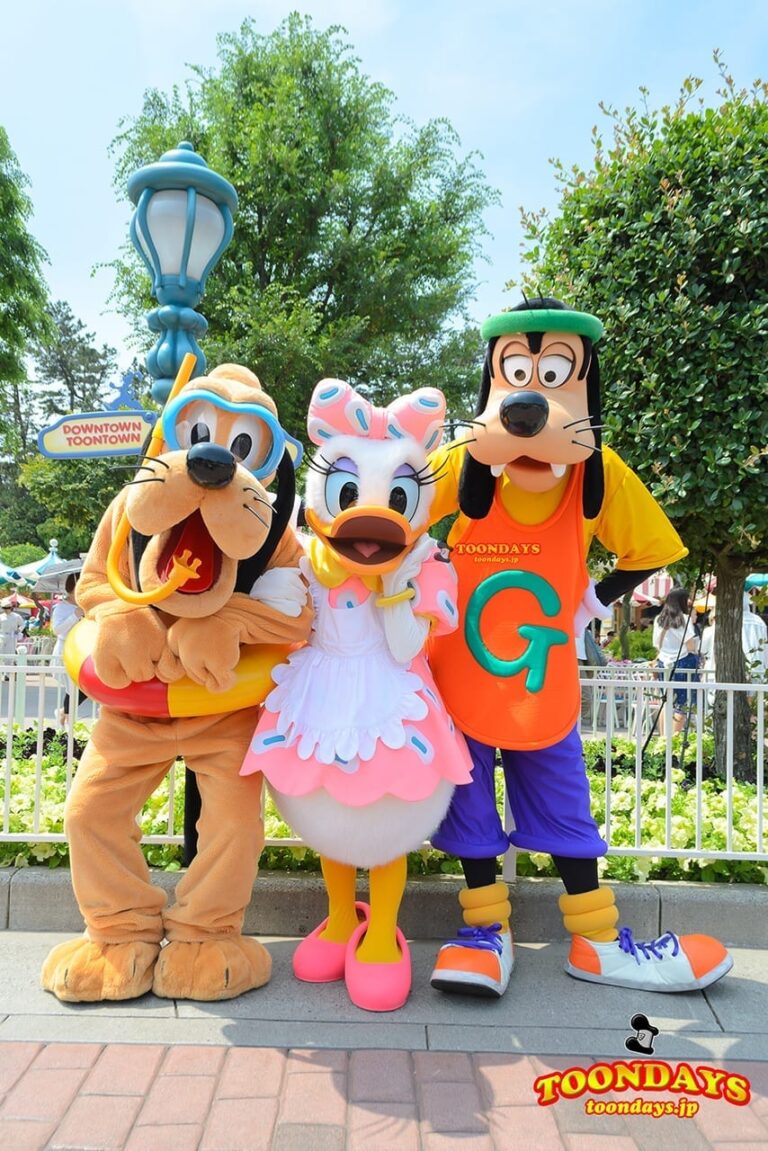 TDL トゥーンタウン グリーティング　プルート デイジーダック グーフィー