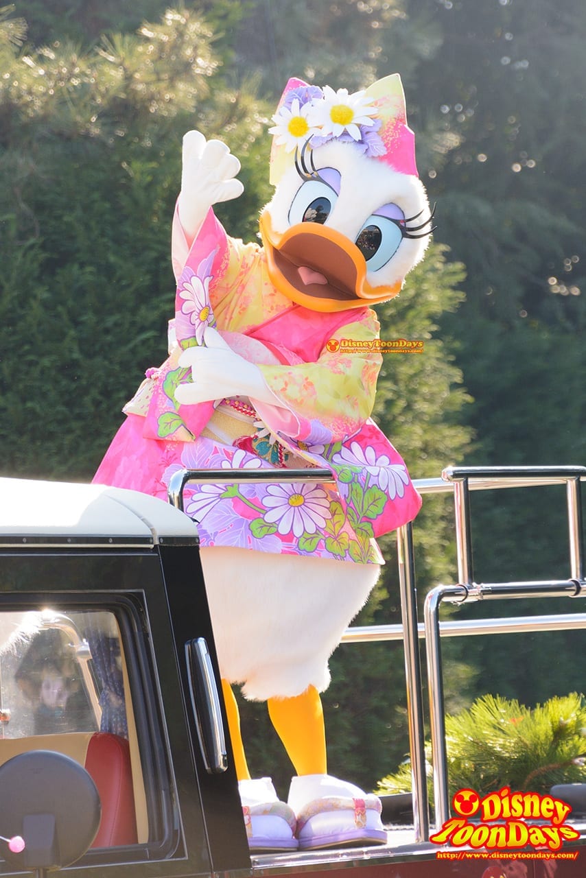 TDL ニューイヤーズグリーティング 2015 デイジーダック