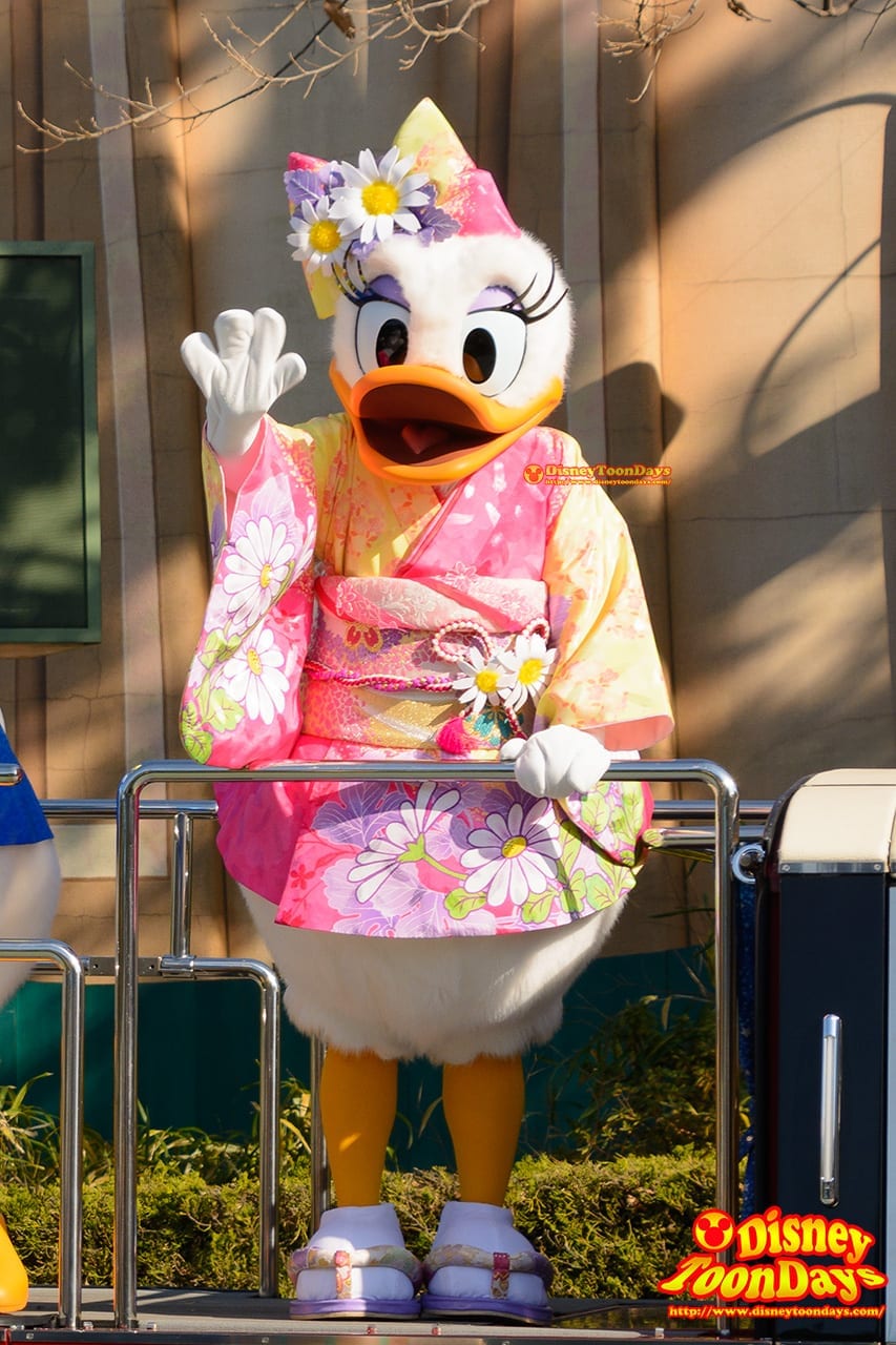 TDL ニューイヤーズグリーティング 2016 デイジーダック