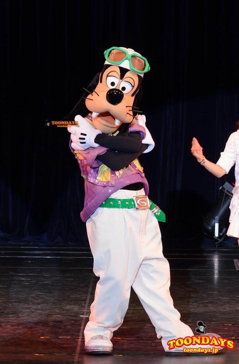 TDL トゥモローランド ショーベース グーフィーのダンスアカデミー グーフィー (2)