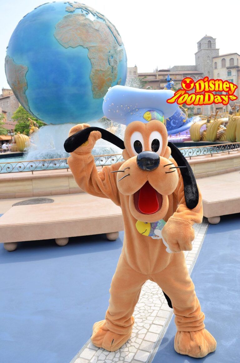 ディズニーシ―プラザグリーティング　プルート