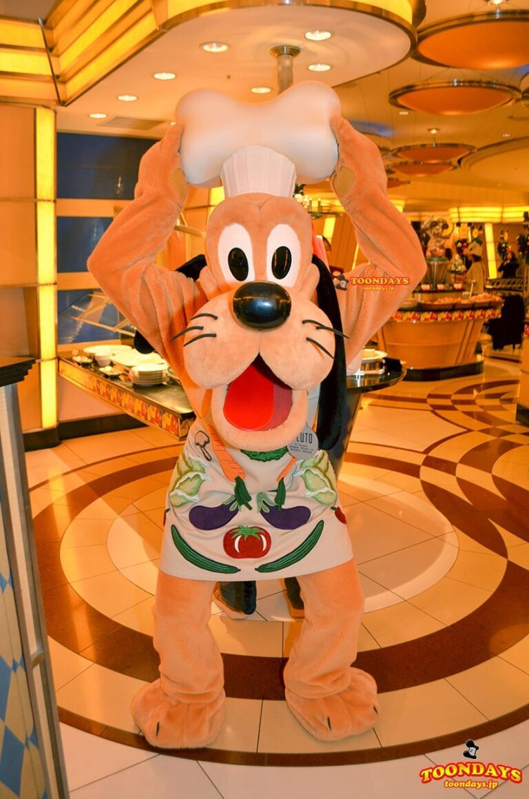TDR ディズニーアンバサダーホテル シェフミッキー グリーティング　プルート (2)
