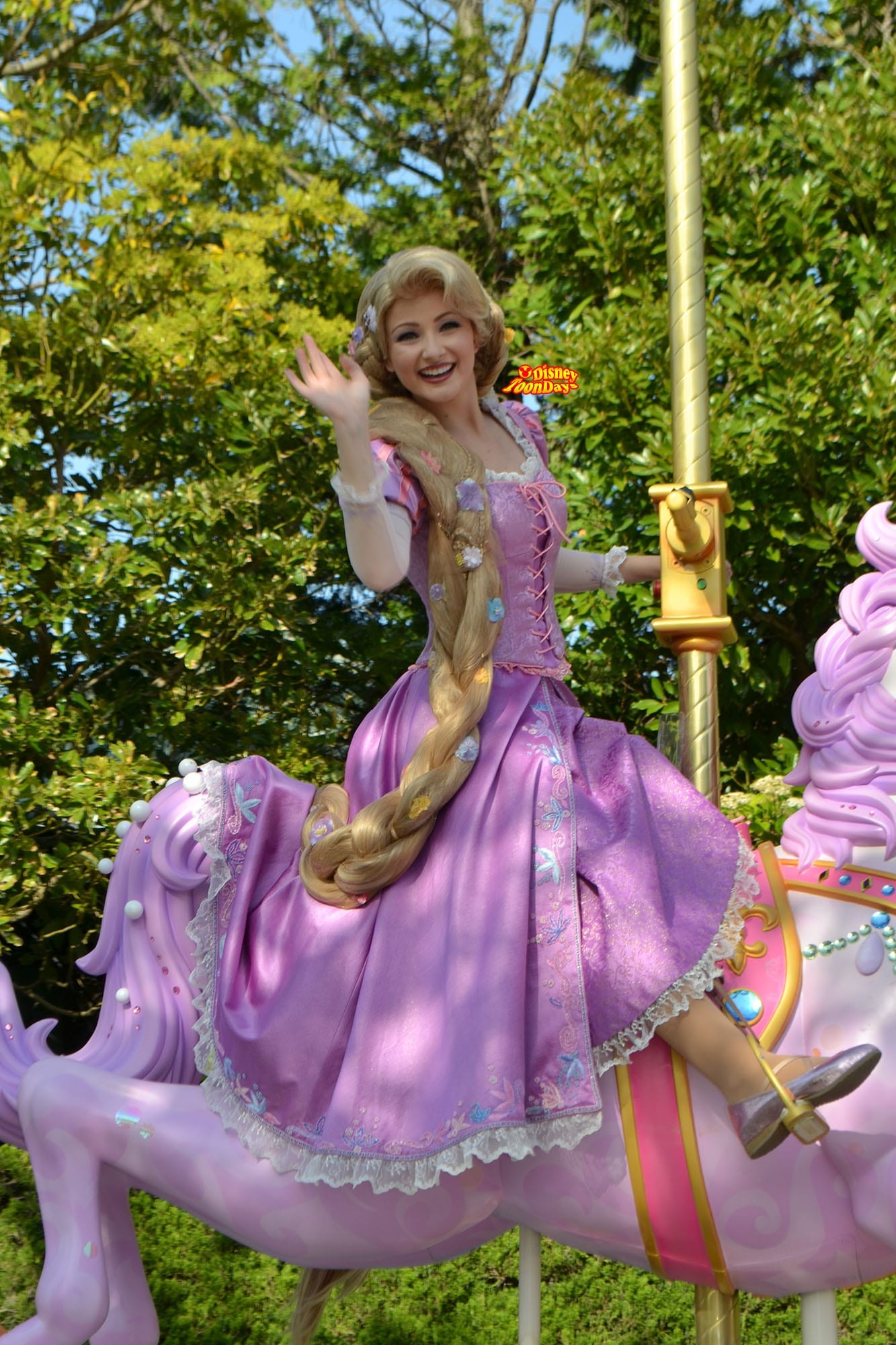 TDL ハピネスイズヒア　ラプンツェル