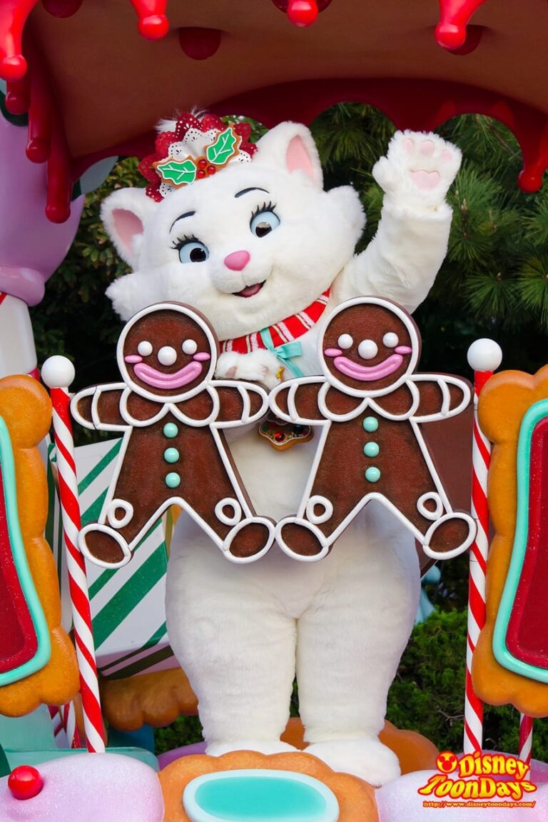 2013年クリスマスサンタヴィレッジパレードのマリー