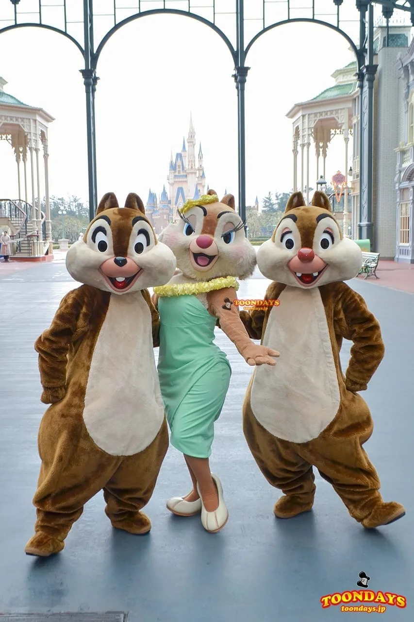 キュージョン　ディズニー　チップとデール　クラリス 根付けストラップ キュージョン ディズニー チップとデール クラリス 根付け