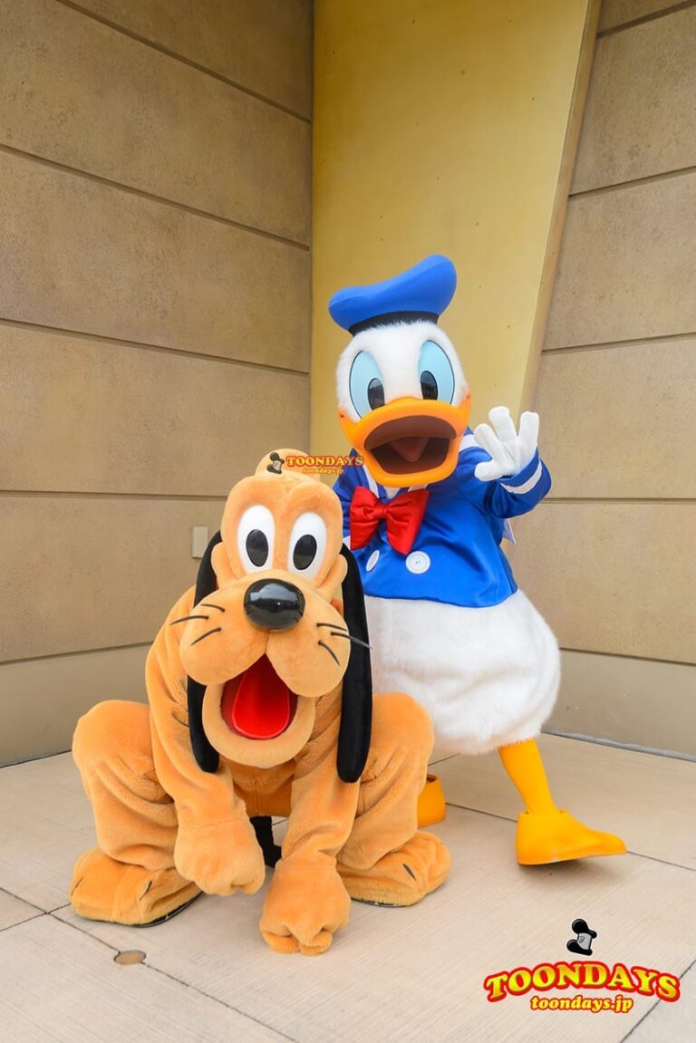 TDL トゥモローランド グリーティング プルート ドナルドダック