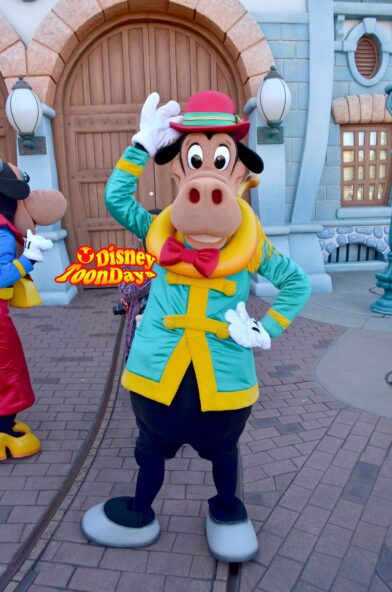 TDL　クリスマストゥーンタウングリーティング 　ホーレスホースカラー