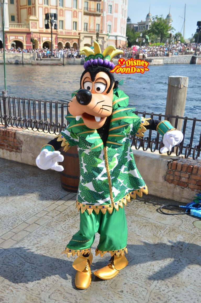 TDS サマーフェスティバル2013　ミニーのトロピカルスプラッシュ　グーフィー