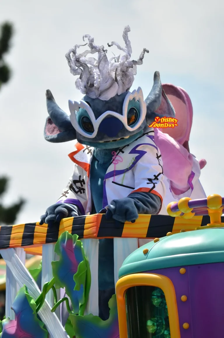 ハッピーハロウィーンハーベストのミニーとスティッチとエンジェル!