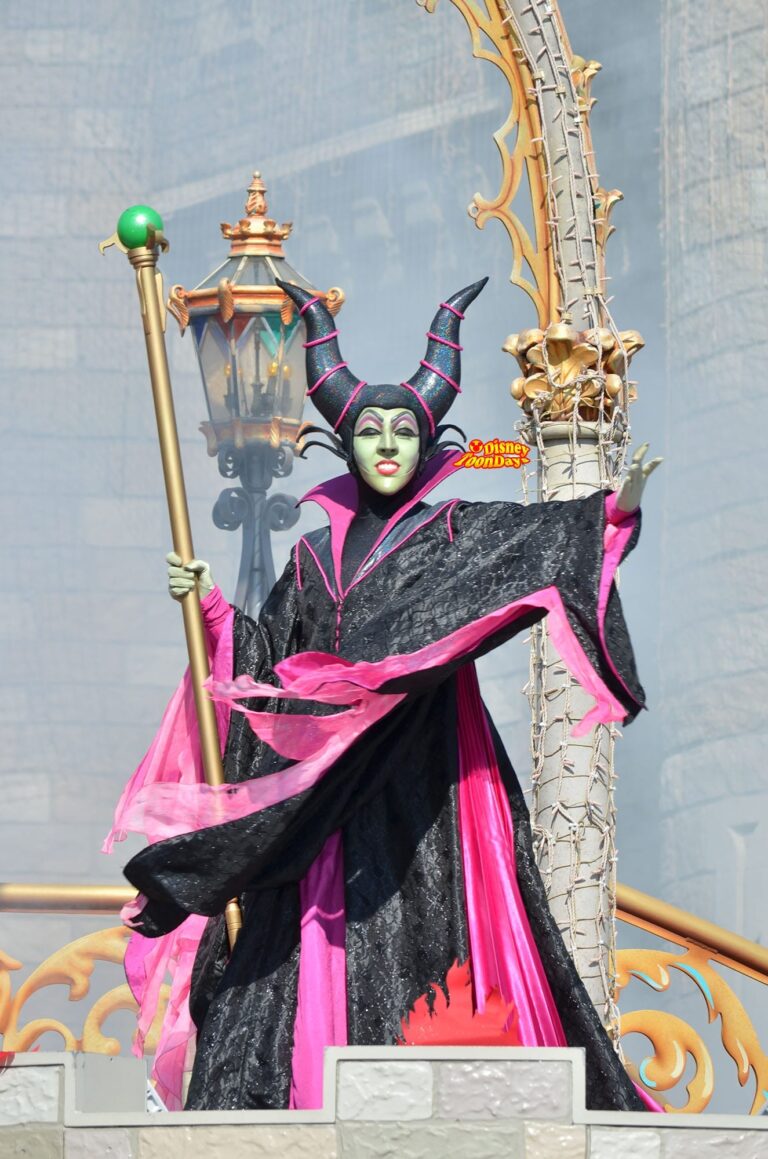 WDW MK ドリームアロングウィズミッキー マレフィセント