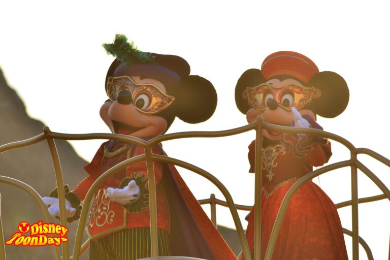 TDS ディズニーハロウィーン2013 ハロウィーンデイドリーム‐スケルトンズ・サプライズ　ミッキーマウス　ミニーマウス
