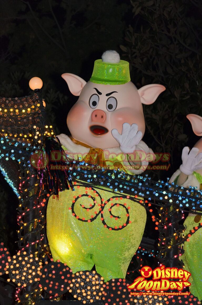 TDL　東京ディズニーランド・エレクトリカルパレード・ドリームライツ　プラクティカルピッグ