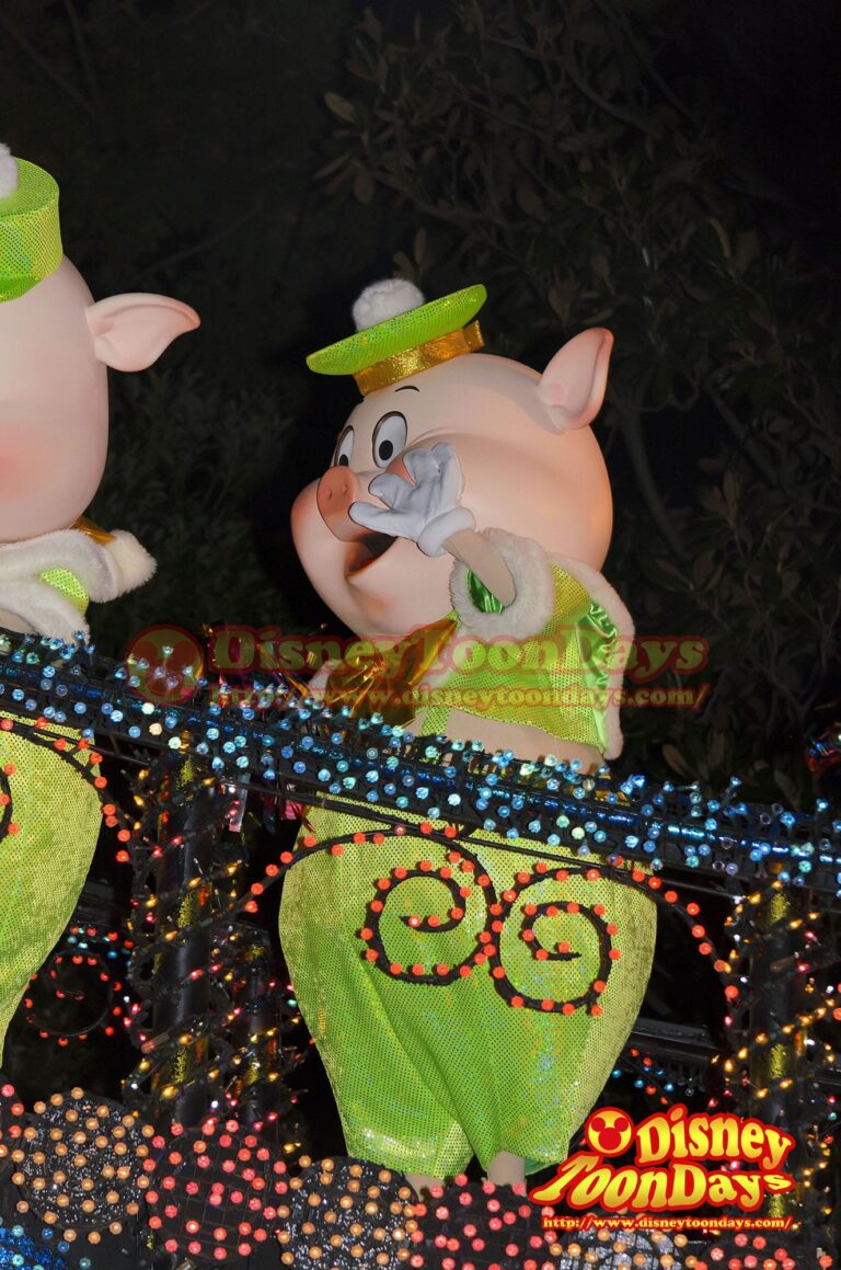TDL　東京ディズニーランド・エレクトリカルパレード・ドリームライツ　フィドラーピッグ