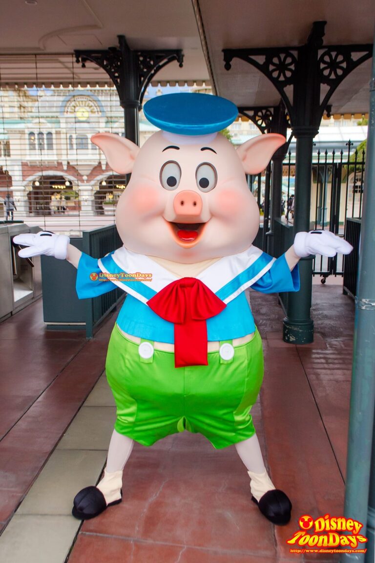 TDL エントランス グリーティング　フィドラーピッグ