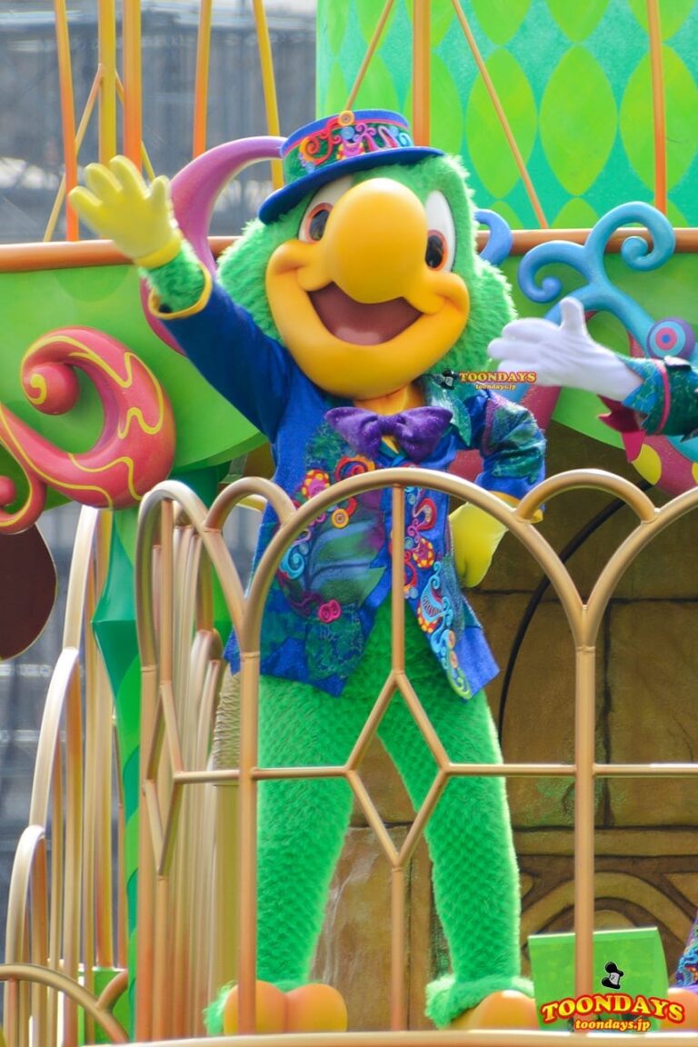 ホセ・キャリオカは『3人の騎士』の鳥キャラクター