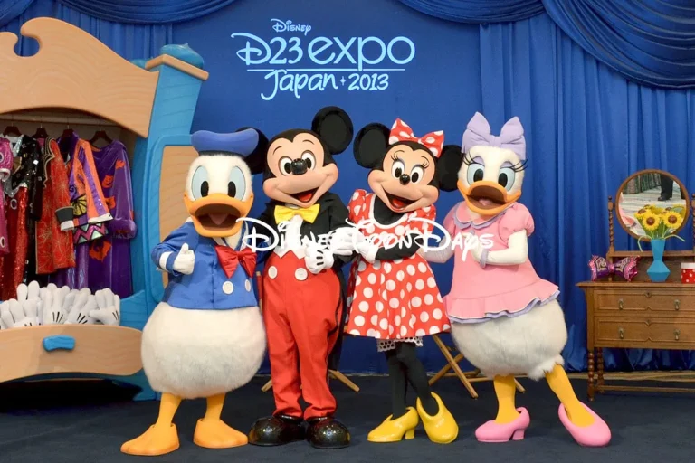 東京ディズニーリゾート30周年スペシャルプログラム “Happiness Takes People”