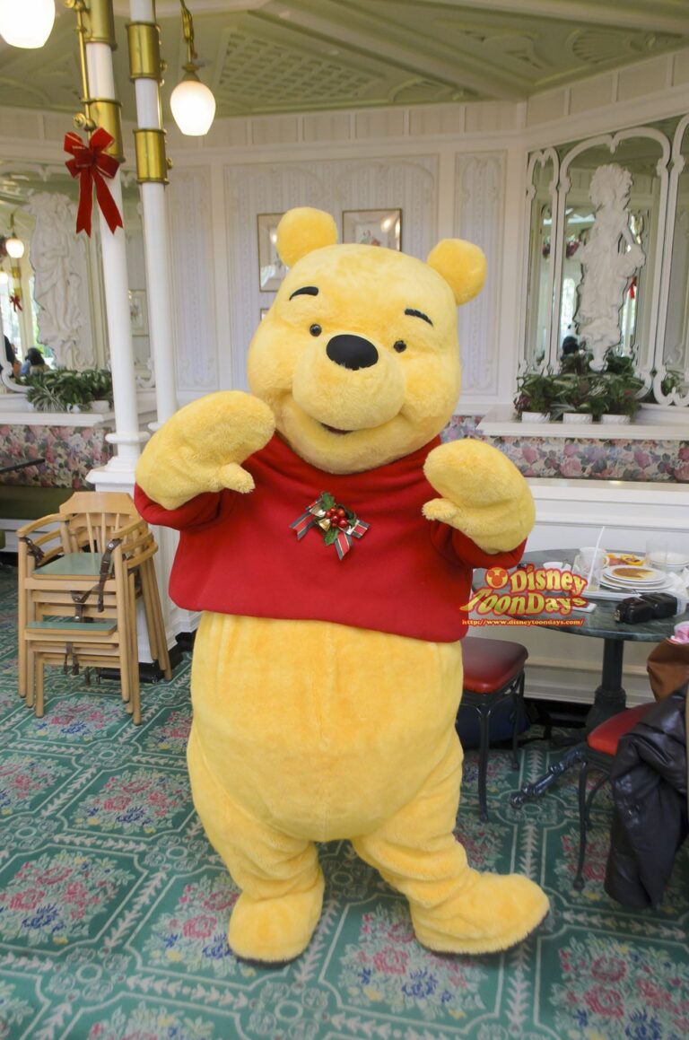 TDL アドベンチャーランド　クリスタルパレスレストラン　キャラクターブレックファスト　グリーティング　プーさん