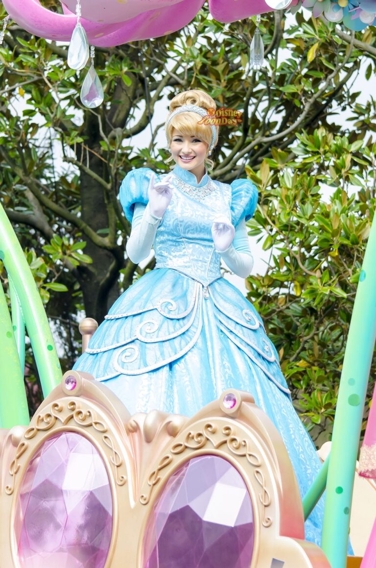 TDL ハピネスイズヒア　シンデレラ