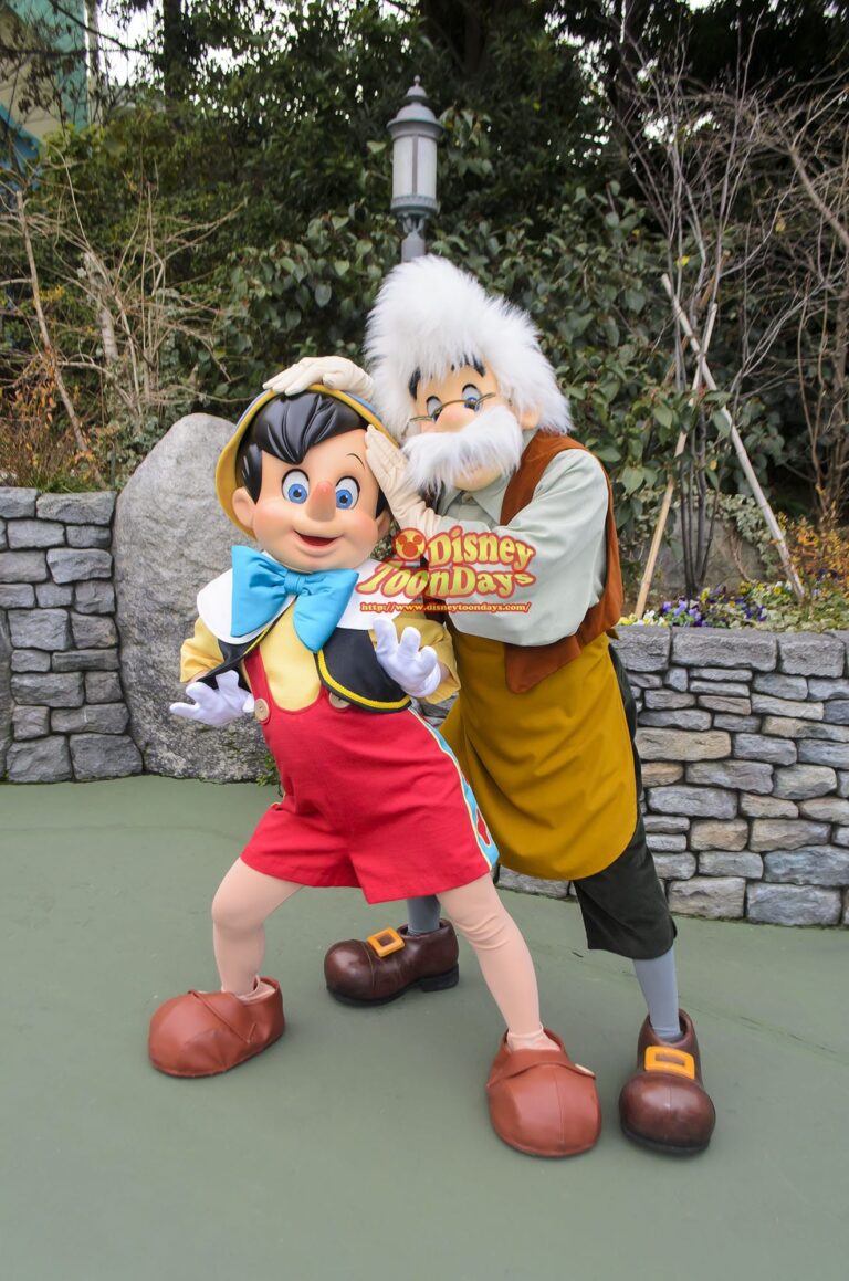 TDL ファンタジーランド　グリーティング　ピノキオ　ゼペット