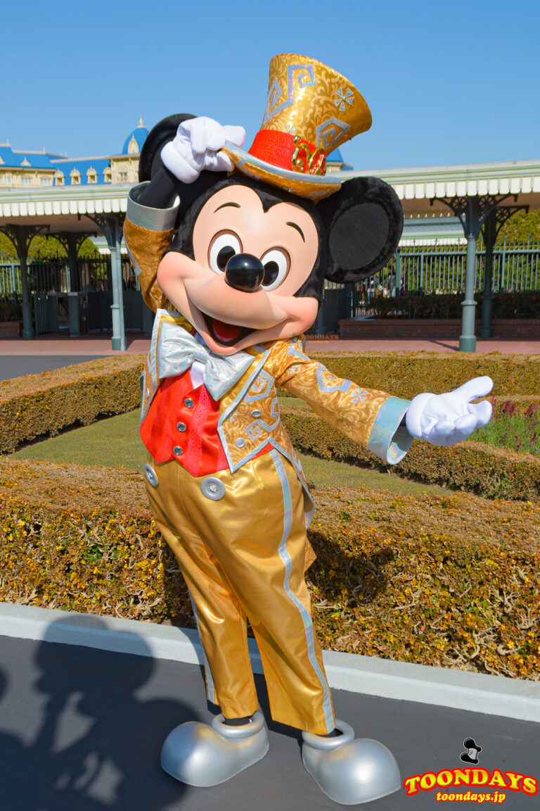 TDL エントランス 整列グリーティング 30周年限定 ミッキーマウス
