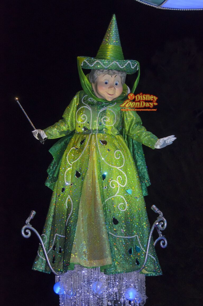 TDL ディズニーJCBカード5周年記念スペシャルナイトat東京ディズニーランド プライベートイブニングパーティー ナイトフォール・グロウ フォーナ