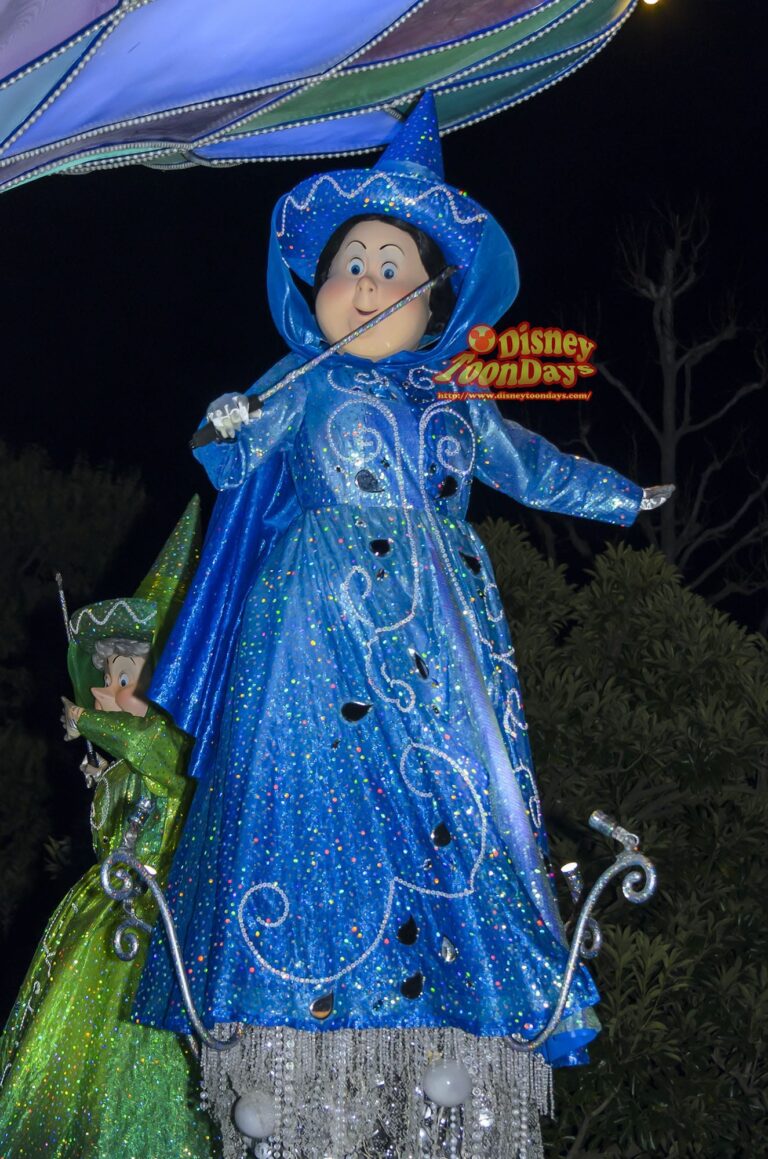 TDL ディズニーJCBカード5周年記念スペシャルナイトat東京ディズニーランド プライベートイブニングパーティー ナイトフォール・グロウ メリーウェザー