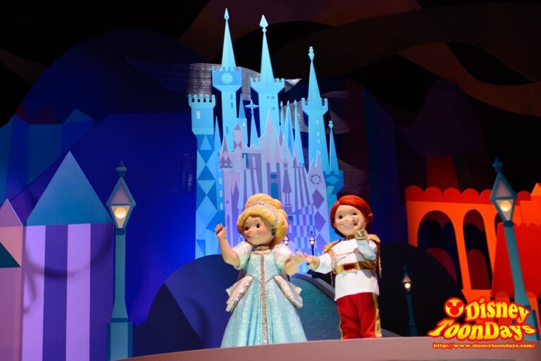 HKDL イッツアスモールワールド