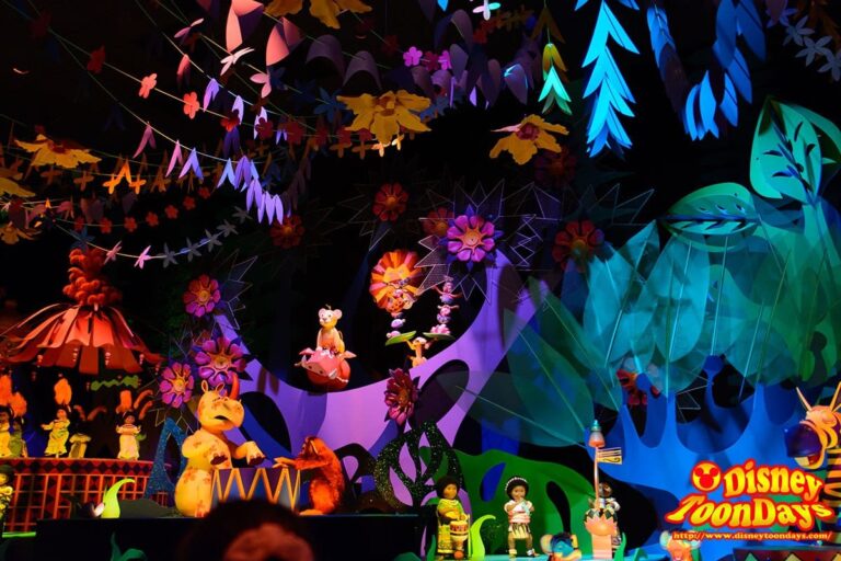 HKDL イッツアスモールワールド