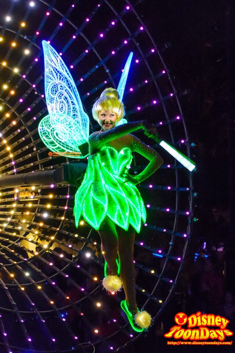 HKDL　ペイント・ザ・ナイト　ティンカーベル