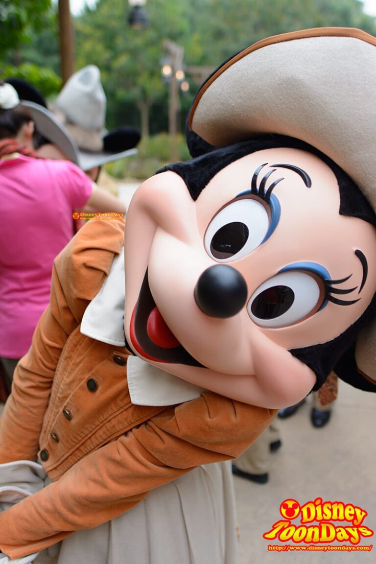 HKDL　グリズリーガルチ　グリーティング　ミニーマウス