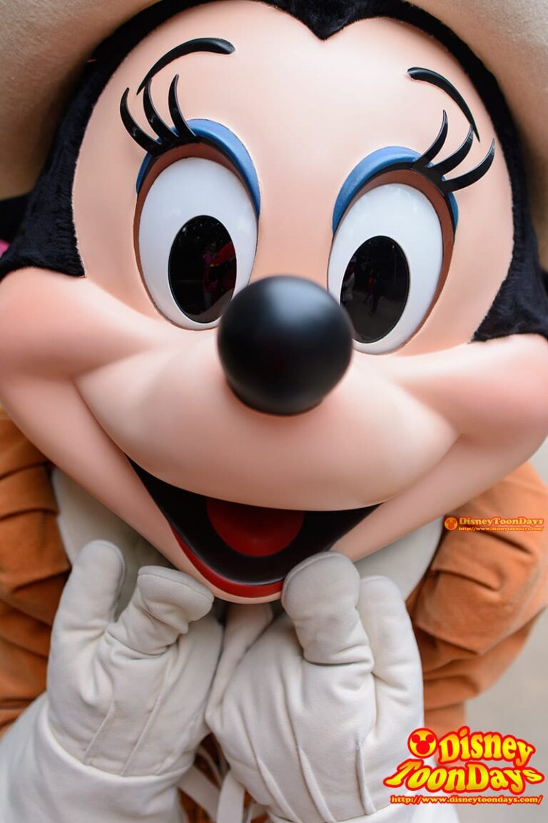 HKDL　グリズリーガルチ　グリーティング　ミニーマウス
