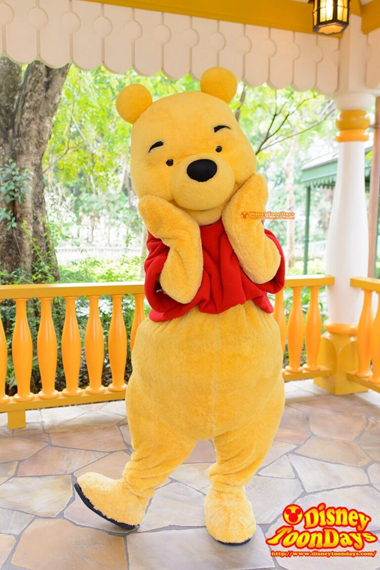 HKDL ファンタジーランド　ファンタジーガーデン　グリーティング　プーさん