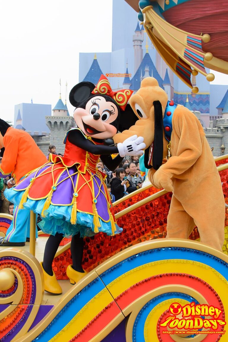 HKDL フライト・オブ・ファンタジー　ミニーマウス　プルート