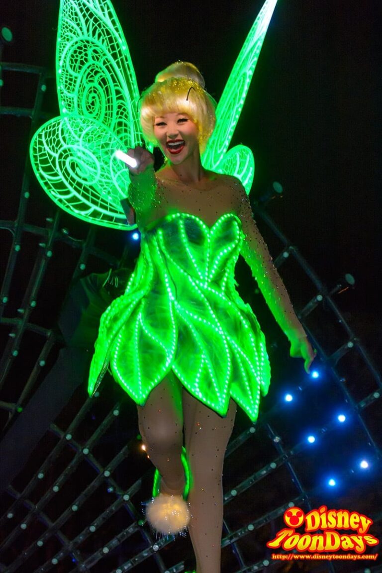 HKDL　ペイント・ザ・ナイト　ティンカーベル