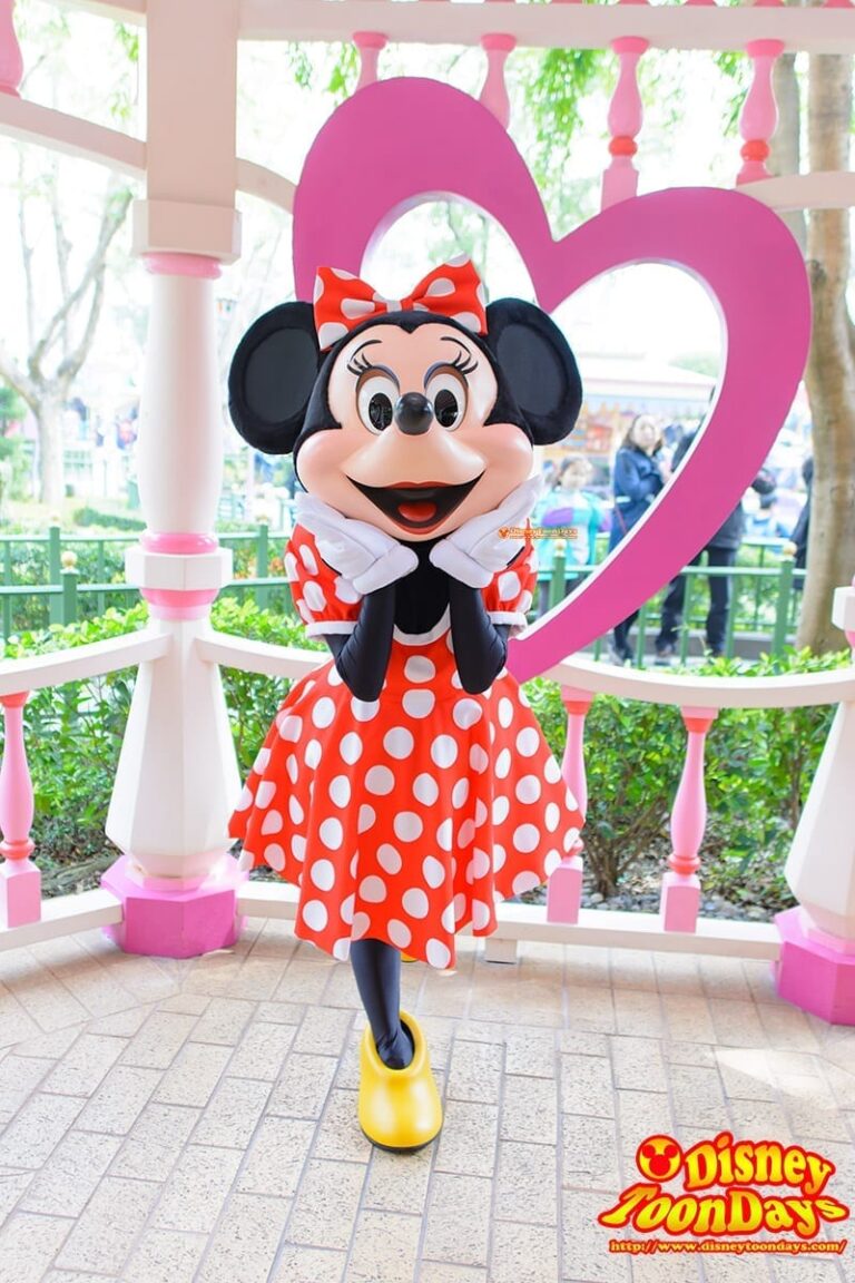 HKDL ファンタジーランド　ファンタジーガーデン　グリーティング　ミニーマウス