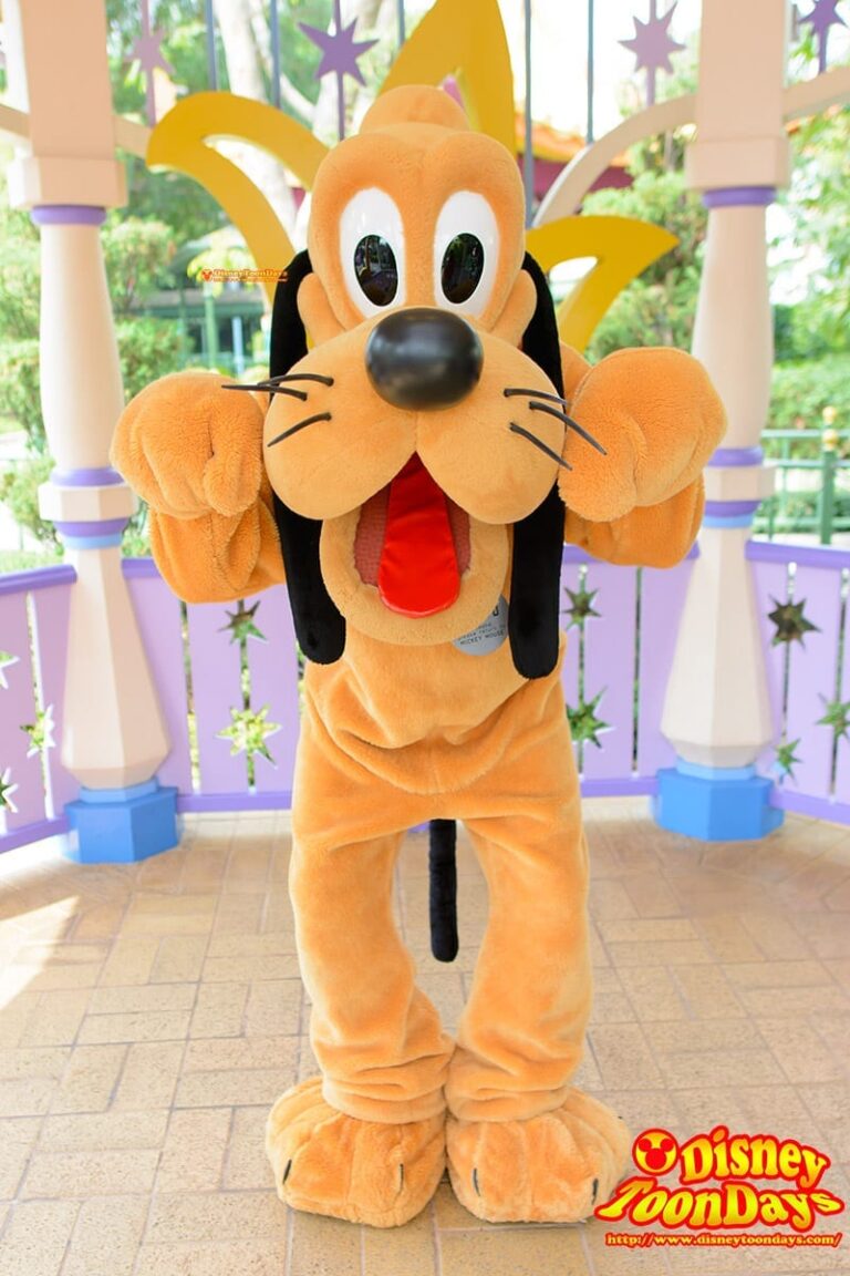 HKDL ファンタジーランド　ファンタジーガーデン　グリーティング　プルート