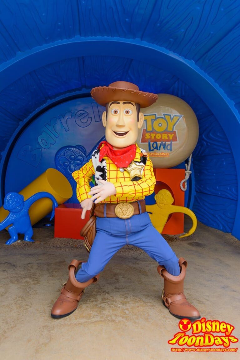HKDL トイ・ストーリーランド　　バレル・オブ・ファン　グリーティング　ウッディ