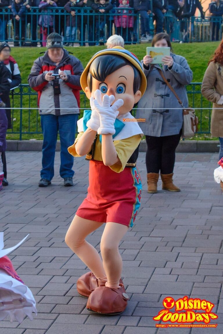 DLP ディズニーマジックオンパレード！　ピノキオ