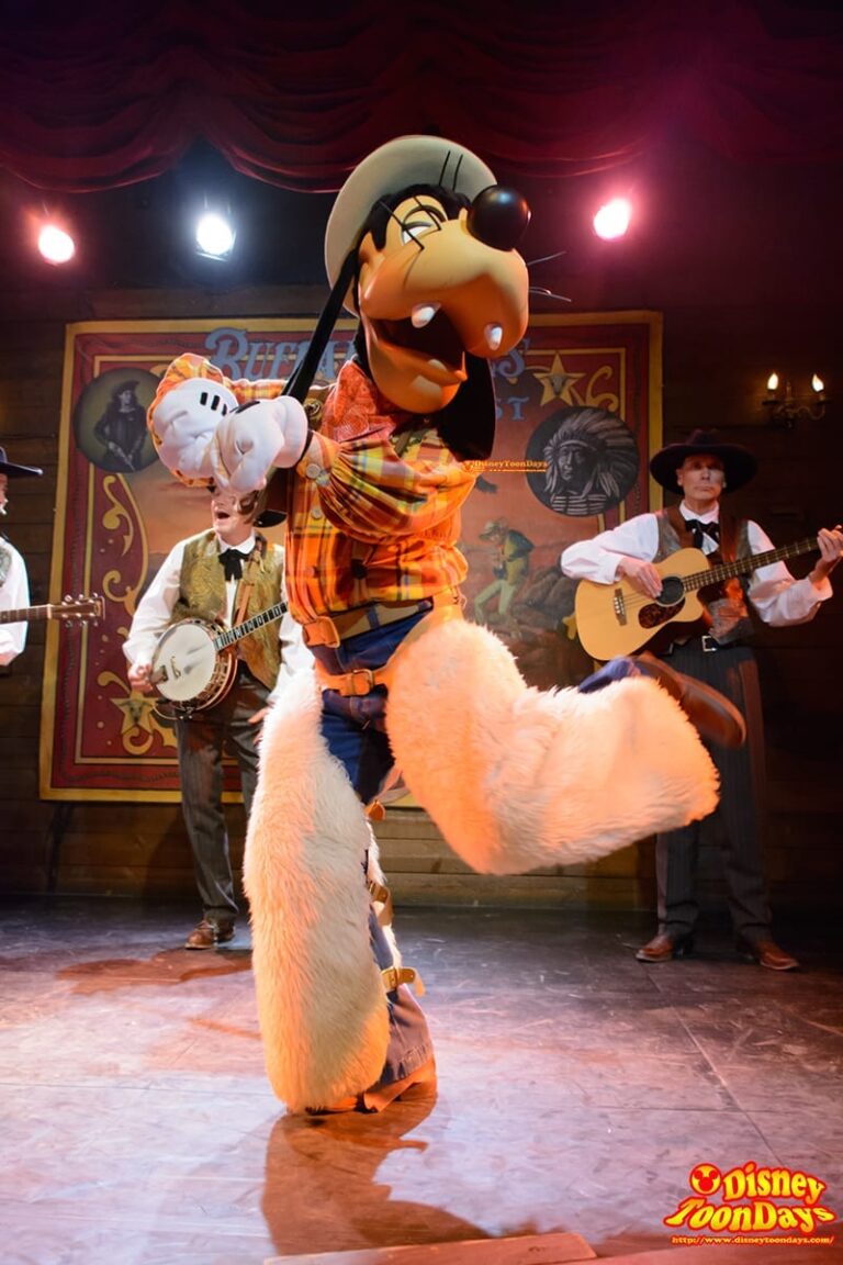 DLP ディズニーヴィレッジ　バッファロービルワイルドウェストショー　グーフィー