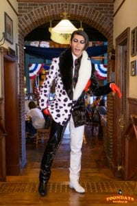 TDS ディズニー・ハロウィーン 2015 アメリカンウォーターフロント セイリングデイ・ブッフェ グリーティング　ミスター・ダルメシア (5)
