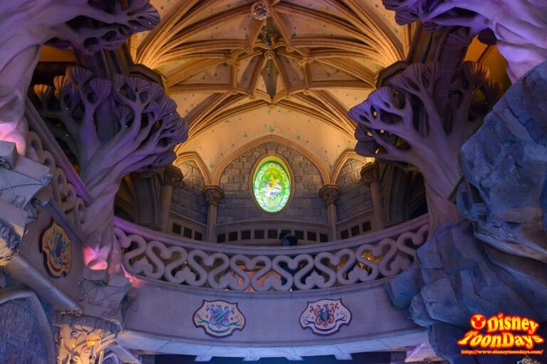 DLP ファンタジーランド  眠れる森の美女の城