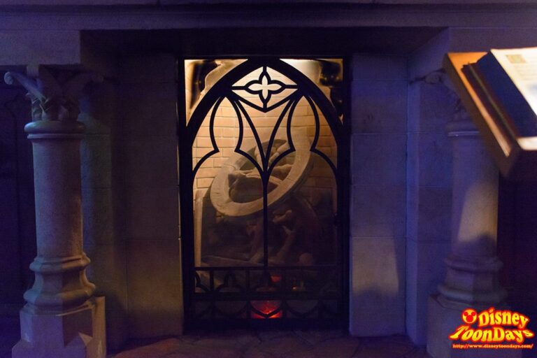 DLP ファンタジーランド  眠れる森の美女の城