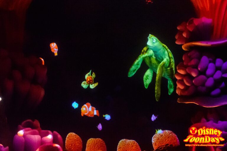 DL トゥモローランド　ファインディング・ニモ・サブマリン・ヴォヤッジ