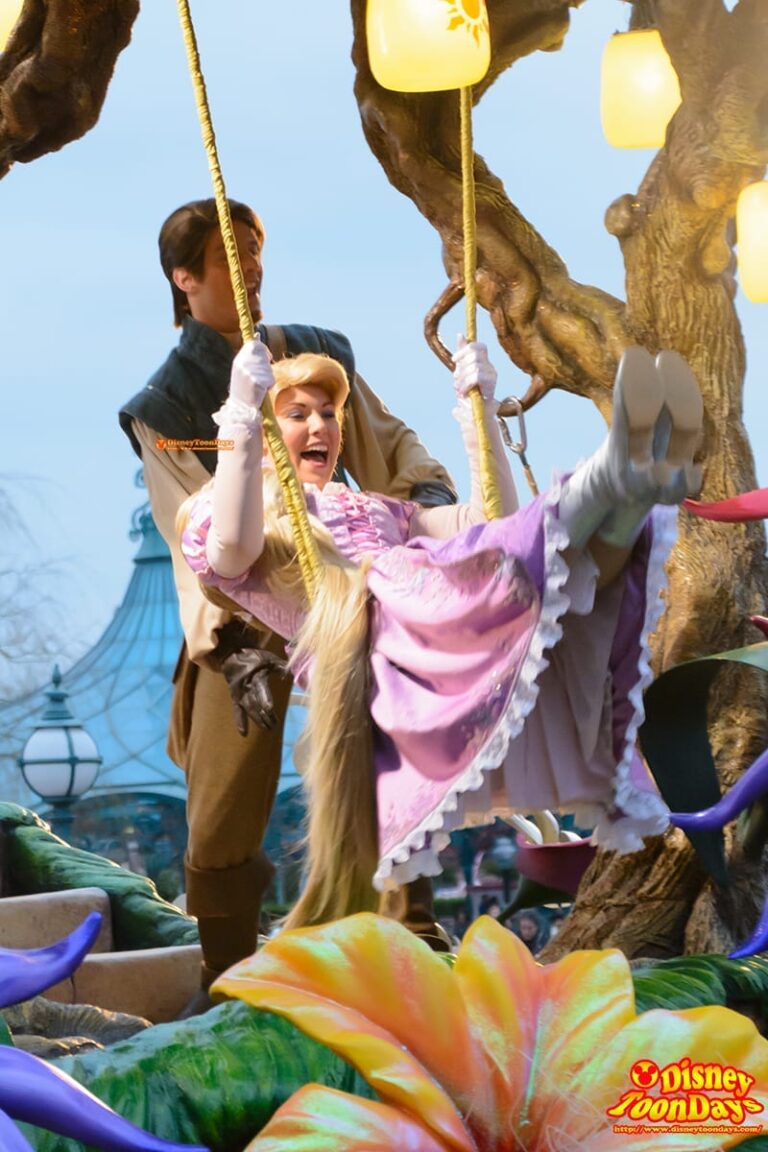 DLP ディズニーマジックオンパレード！ 　ラプンツェル　フリンライダー