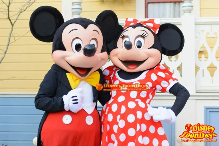 ディズニーランドパリでキャラグリ!やっとドナルドに遭遇/世界一周レポート69