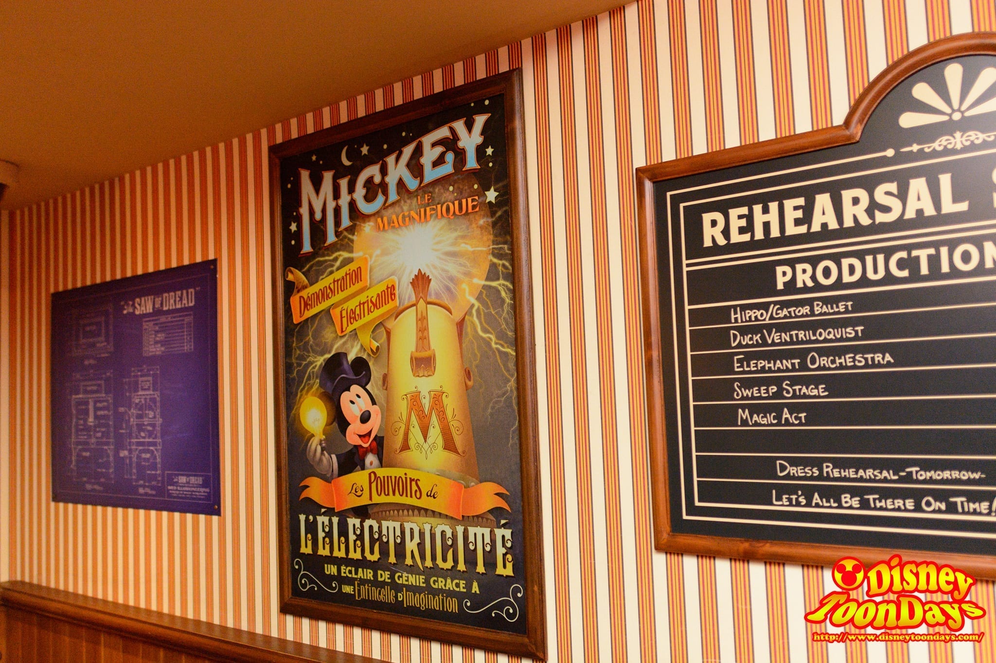 上海ミッキーマウスの新フェイスがパリに登場