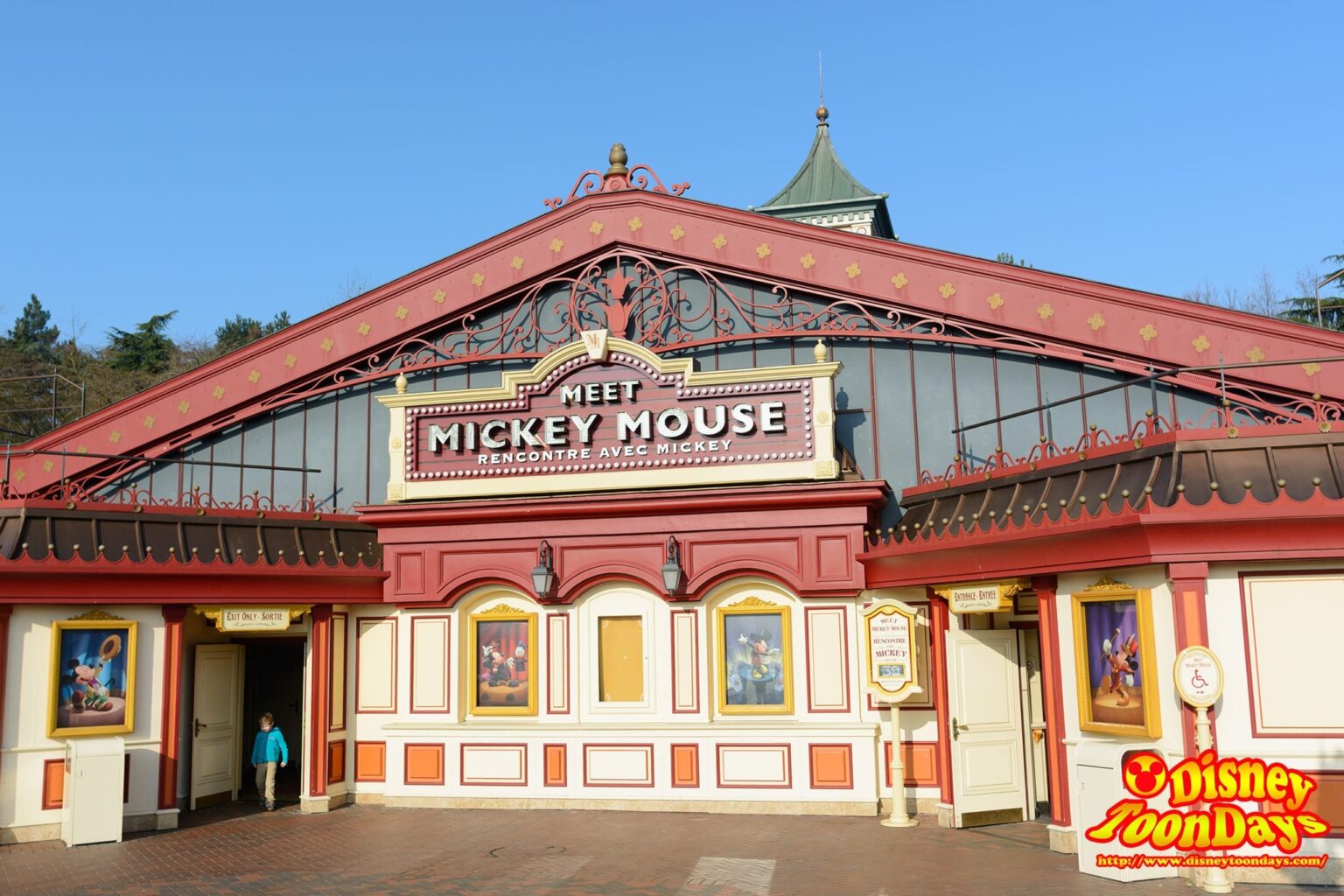 ディズニーランドパリでミート・ミッキー!/世界一周レポート70