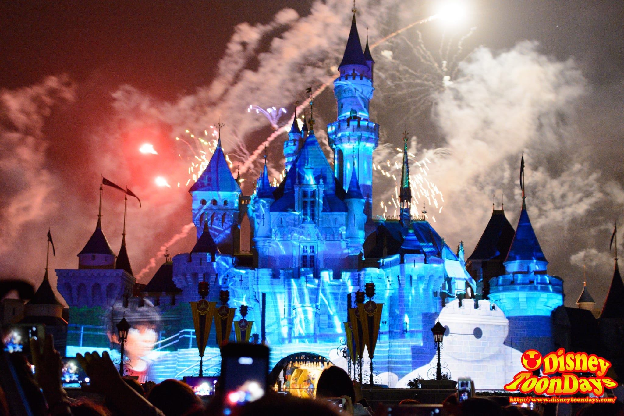 HKDL 10th Happily Ever after 2015 「ディズニー・イン・ザ・スターズ」
