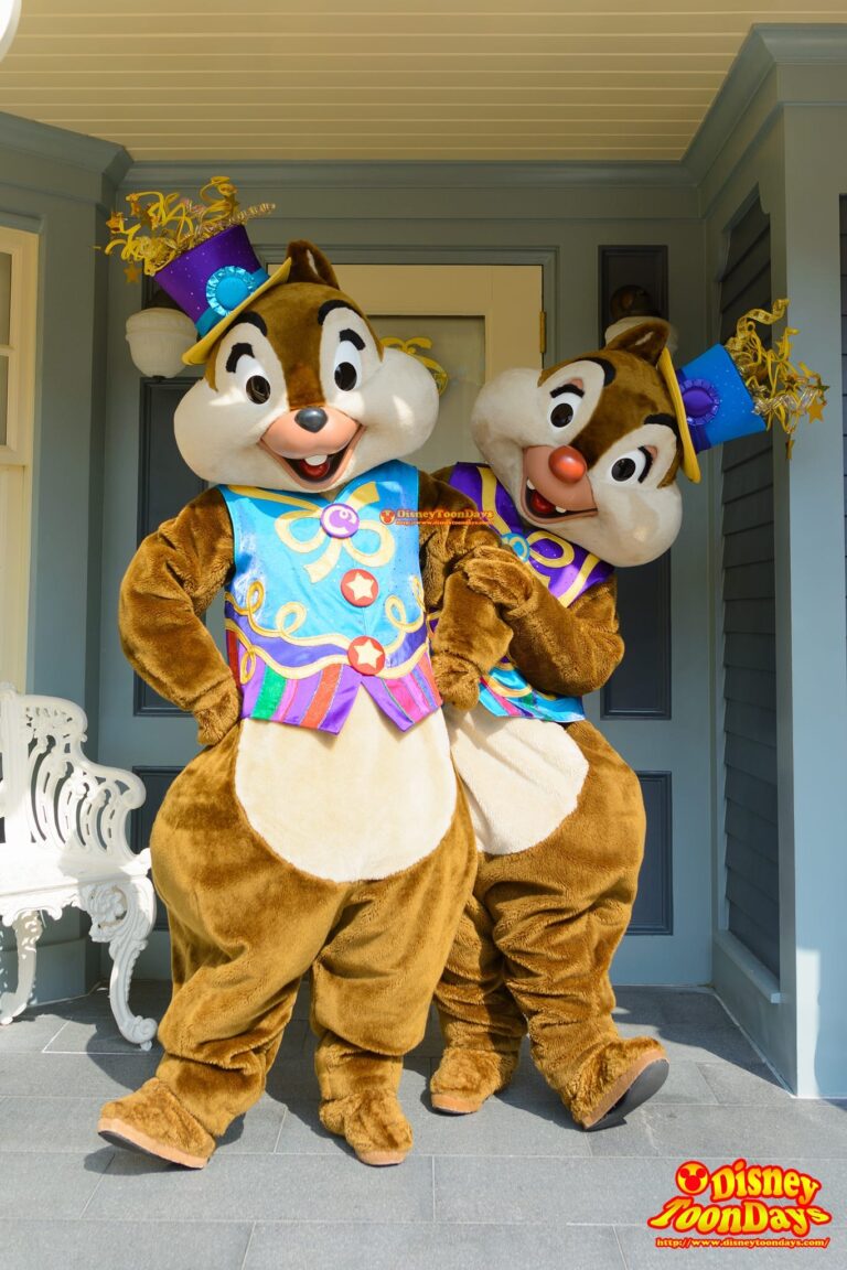 HKDL 10th Happily Ever after 2015 10周年限定 グリーティング チップ　デール